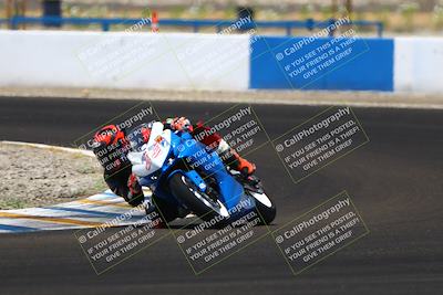 media/Jun-07-2025-TrackDaz (Sat) [[4413525952]]/A Group/1pm (Turn 1)/